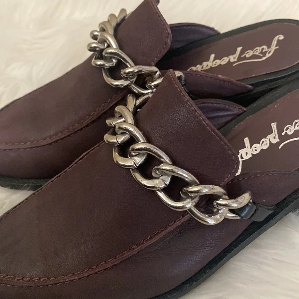 Free People Women’s Shoes Leather Loafer with Chain Color: Maroon